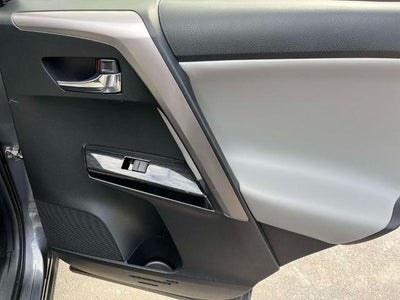2017 Toyota RAV4 Hybrid Limited AWD (Natl)