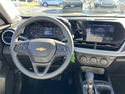 2024 Chevrolet Trax FWD 4dr LS