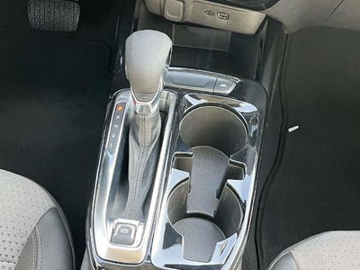 2025 Chevrolet Trax FWD 4dr LT