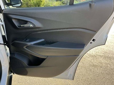 2025 Chevrolet Trax FWD 4dr LT