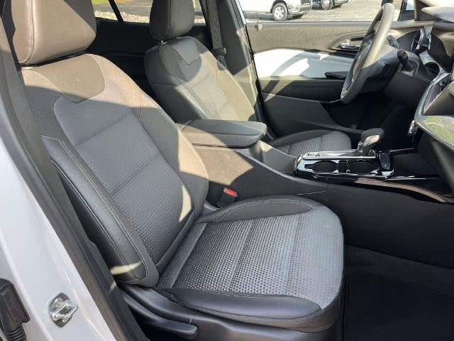 2025 Chevrolet Trax FWD 4dr LT