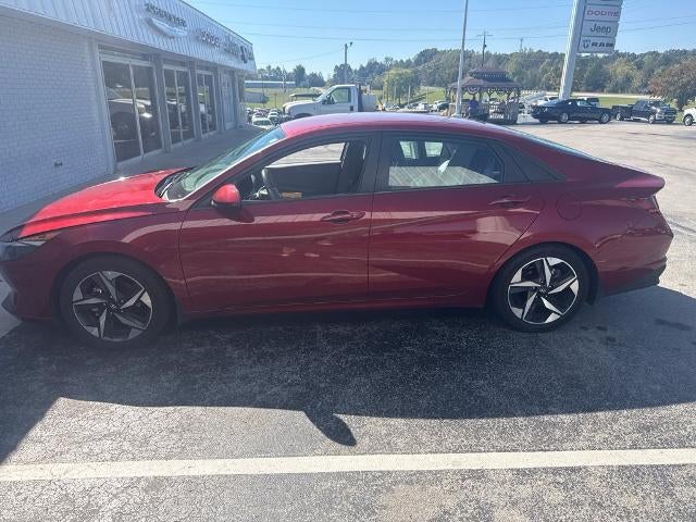 2023 Hyundai ELANTRA SEL IVT