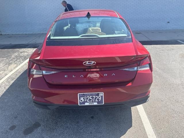 2023 Hyundai ELANTRA SEL IVT