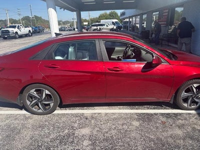 2023 Hyundai ELANTRA SEL IVT