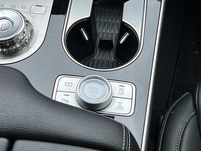 2025 Genesis GV80 2.5T Standard AWD