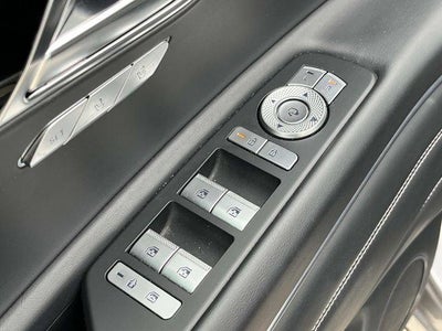 2025 Genesis GV80 2.5T Standard AWD