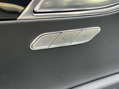 2025 Genesis GV80 2.5T Standard AWD