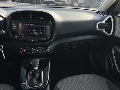 2022 Kia Soul LX IVT