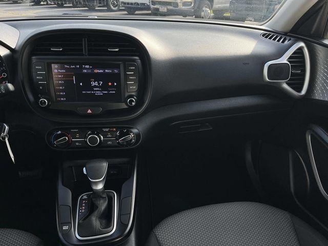 2022 Kia Soul LX IVT