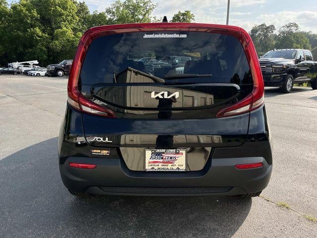 2022 Kia Soul LX IVT