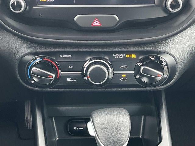 2024 Kia Soul LX IVT