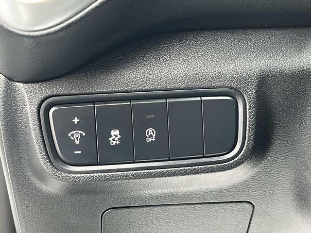 2024 Kia Soul LX IVT