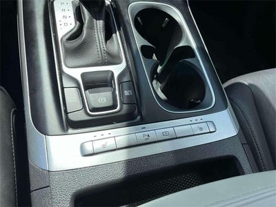 2024 Kia Carnival LX FWD