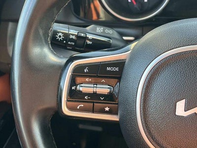 2022 Kia Carnival SX FWD