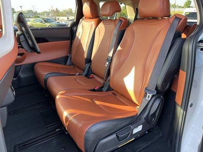 2022 Kia Carnival SX FWD