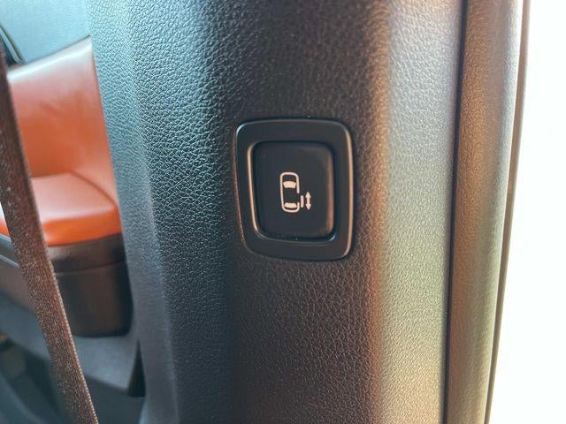 2022 Kia Carnival SX FWD