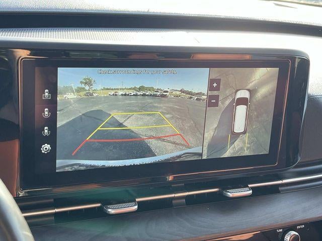 2022 Kia Carnival SX FWD