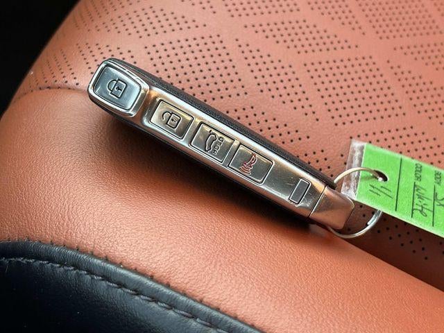 2022 Kia Carnival SX FWD