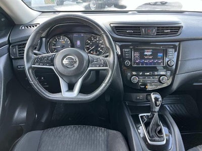 2020 Nissan Rogue FWD SV