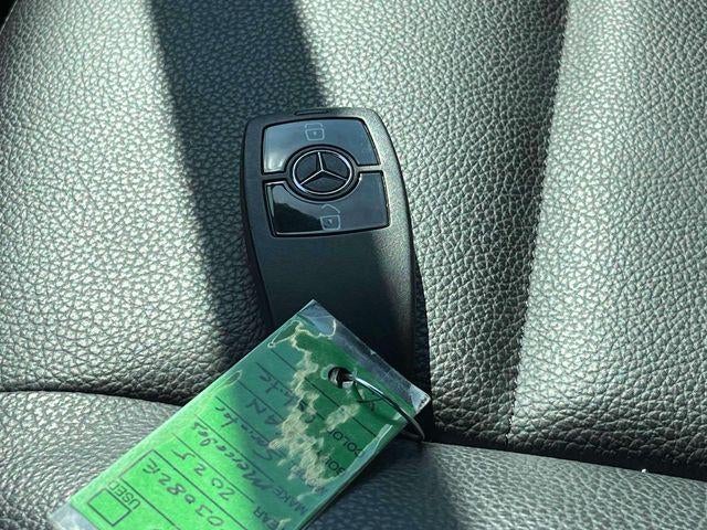 2025 Mercedes-Benz Sprinter Cargo Van 2500 Standard Roof I4 Diesel HO 144" RWD