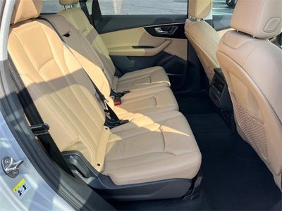 2022 Audi Q7 Premium Plus 55 TFSI quattro