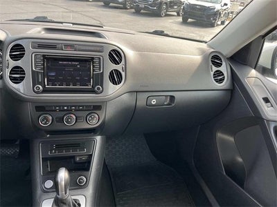 2017 Volkswagen Tiguan Limited 2.0T FWD