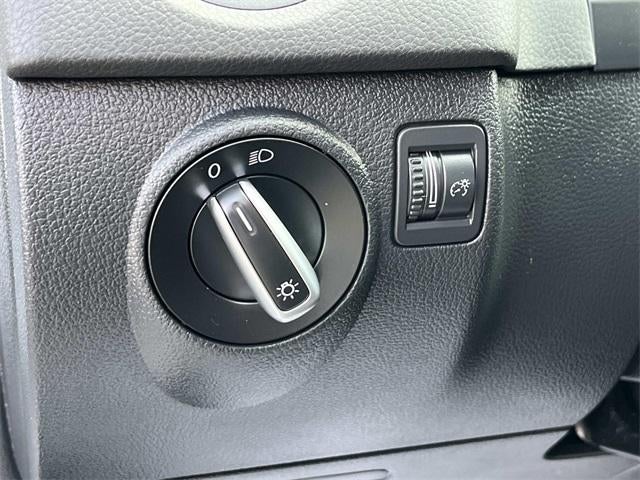 2017 Volkswagen Tiguan Limited 2.0T FWD