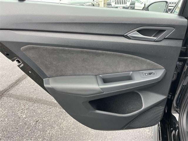 2024 Volkswagen Golf GTI 2.0T S DSG