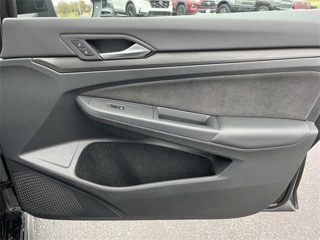 2024 Volkswagen Golf GTI 2.0T S DSG