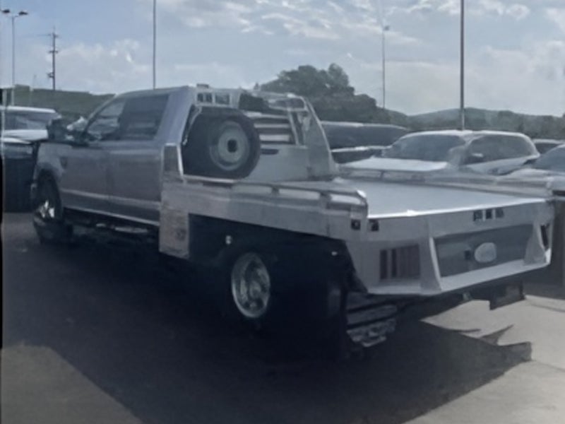 Hillsboro 300 Series with 30 inch underbody too boxes